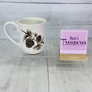 Potter's Corner BRONZE PINECONE & Base Cream Speckled 20oz Ceramic 4" Cup Mug